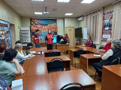 Роспотребназор совместно с волонтёрами-медиками открыл сегодня на базе Ассоциации пожилых людей Штаб здоровья