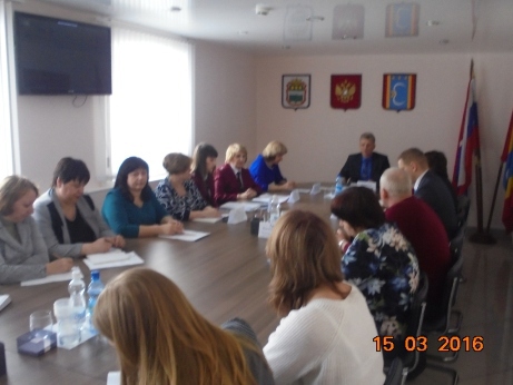 15 марта 2016 г. в рамках празднования Всемирного дня защиты прав потребителей в администрации Октябрьского района проведён «круглый стол»