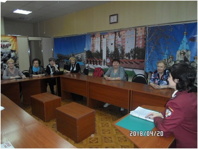 Урок финансовой грамотности прошел в ассоциации пожилых людей