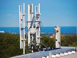 О безопасности базовых сотовых станций