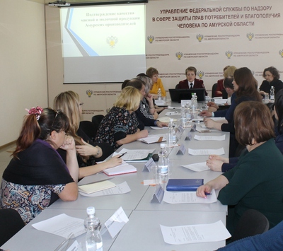 В Управлении Роспотребнадзора по Амурской состоялся круглый стол с изготовителями молочной и мясной продукции