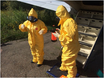 Роспотребнадзор провел учения в аэропорту г.Благовещенска. На борту самолета прибыл «условно больной» холерой пассажир