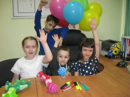 Что говорят дети наших сотрудников о прививках!