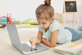 Как организовать дистанционное обучение ребёнка дома