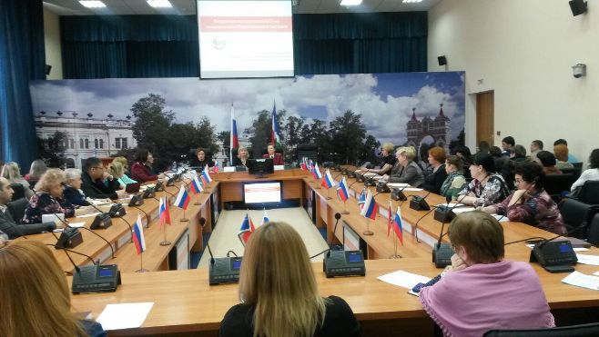 Более 100 руководителей  предприятий общественного питания приняли участие в семинаре «Вопросы практического применения законодательства в сфере общественного питания»