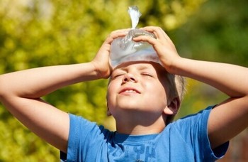 О профилактике перегрева в жару у детей