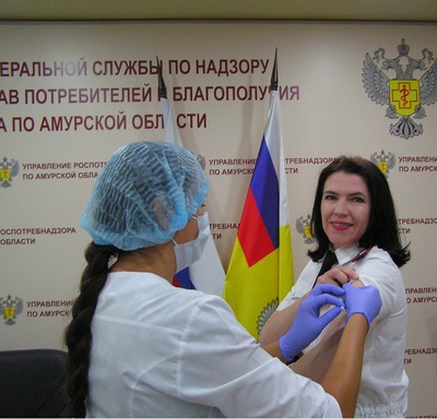 #ГРИПП_АмурПРИВИТ! Сотрудники Управления Роспотребнадзора по Амурской области привились от гриппа