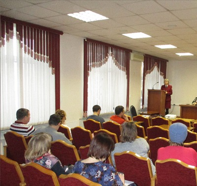 В городе Зея прошла встреча с руководителями образовательных учреждений по вопросам профилактики гриппа и ОРВИ.