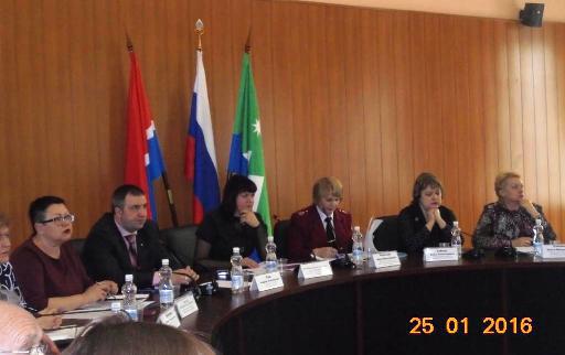 Защити себя и своих близких. На «круглом столе» в г.Белогорске обсудили вопросы готовности к эпидемическому подъему заболеваемости  гриппом, ОРВИ и пневмониями