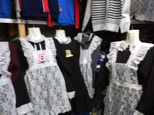 В ходе проверки Управлением Роспотребнадзора изъято из оборота  3 тысячи единиц  одежды для школьников