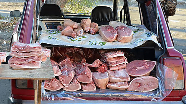 Почему следует покупать продукты в официальных торговых точках?